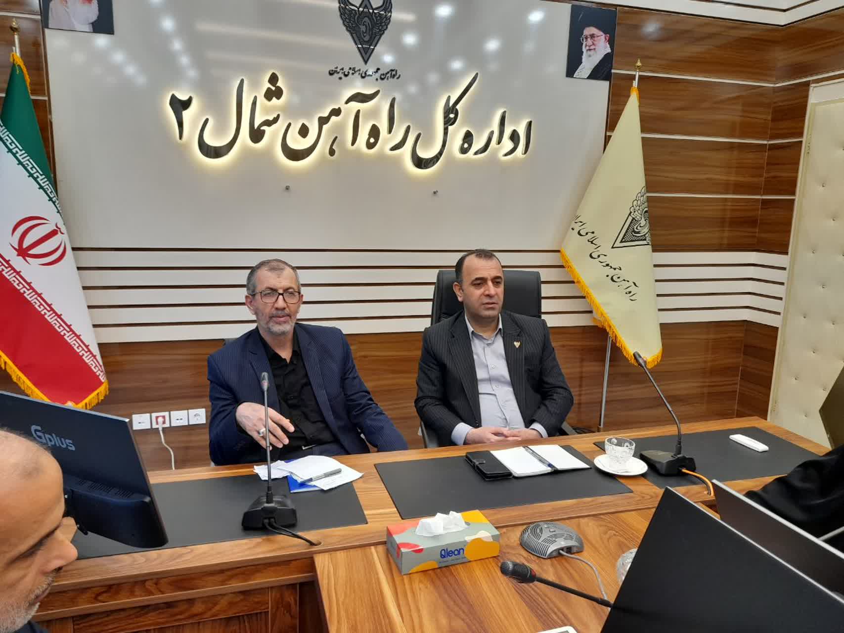  یکی از مولفه های حمل و نقلی دنیا، ریلی می باشد. ما باید در ایران حمل و نقل ریلی را جایگزین جاده ای کنیم 