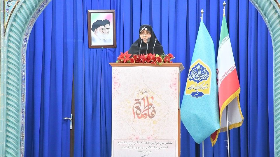 هویت‌یابی بانوان ایرانی یکی از مهم‌ترین ارمغان‌های انقلاب اسلامی است.