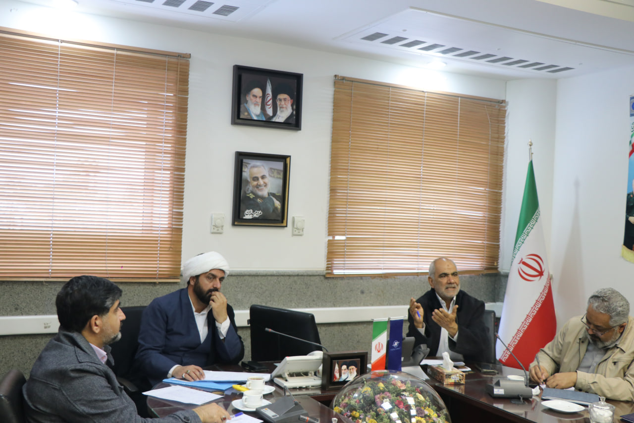 برگزاری جلسه کارگروه تخصصی عمرانی ستاد امر به معروف و نهی از منکر استان کرمان در فرودگاه کرمان