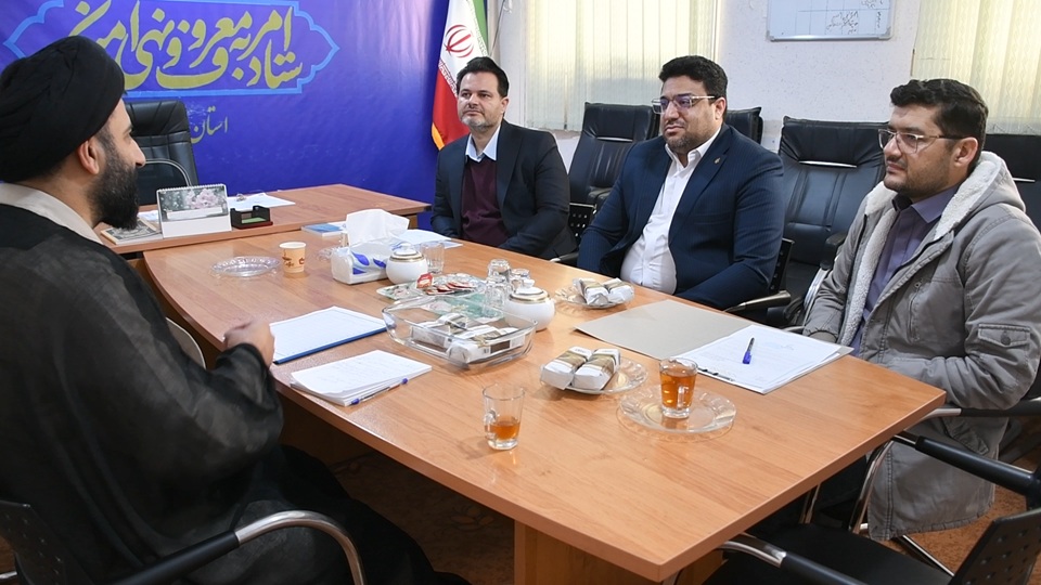 بازنگری در نظام نظارتی بنادر بوشهر و تأمین تجهیزات پیشرفته کنترلی ضروری است.