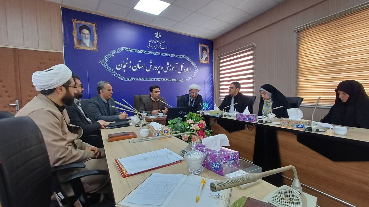 گزینش در آموزش و پرورش باید مسئولیت محور و دقیق باشد.