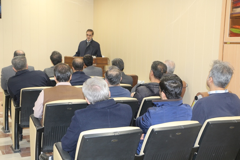 جلسه جهاد تبیین ویژه کارکنان شرکت نفت منطقه کردستان برگزار شد