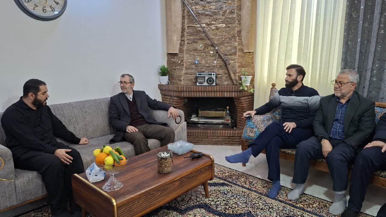 دیدار و عیادت دبیر و اعضای ستاد امر به معروف و نهی از منکر استان از مجروحین اغتشاشات اخیر 