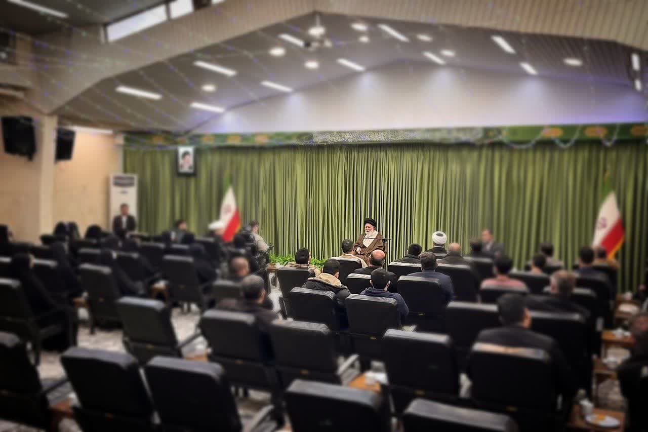  دشمن با هر شکست، قوی‌تر به میدان برمی‌گردد/ ضرورت حفظ خط ایثار و شهادت