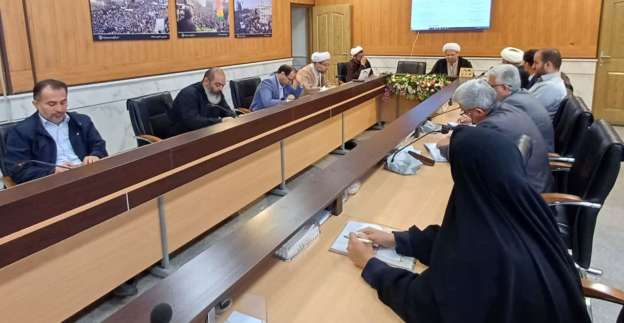 رمز موفقیت در همگانی شدن فرهنگ امر به معروف احساس مسئولیت و تعهد  عموم مردم بویژه دستگاه های دولتی است.