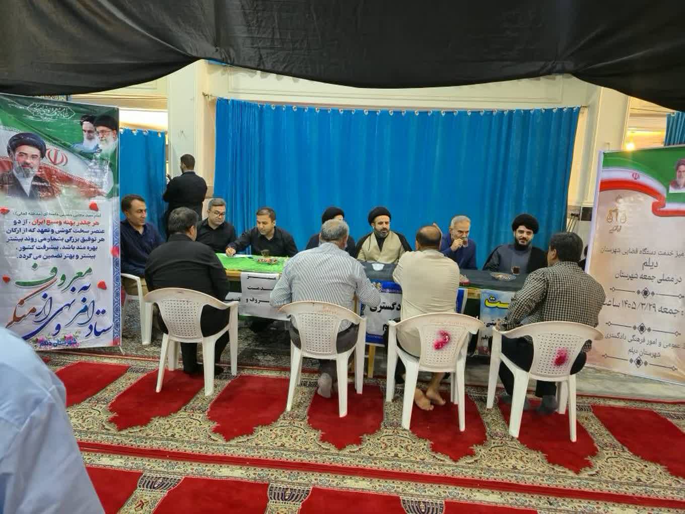 میز خدمت با هدف پاسخگویی مستقیم به مطالبات مردمی در مصلای جمعه دیلم برگزار گردید.