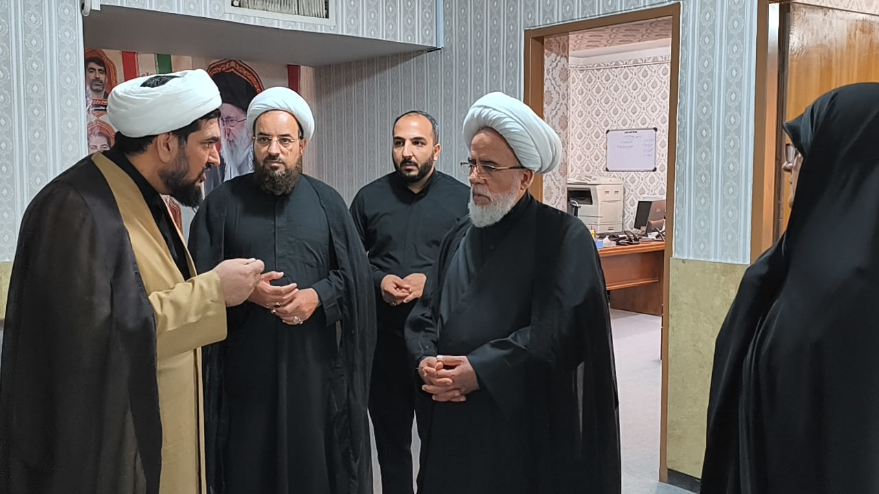 آیت‌الله غفوری از دبیرخانه ستاد امر به معروف کرمانشاه بازدید کرد