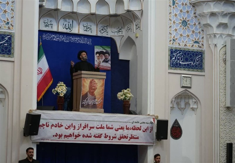 تشییع رهبر شهید رفراندوم وفاداری به نظام اسلامی است 