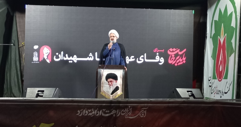 مسئولان باید متناسب با عظمت ملت ایران برای حل مشکلات اقتصادی و فرهنگی تلاش کنند