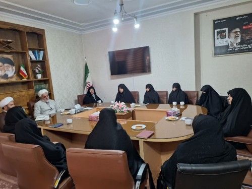 نشست دبیر ستاد امر به معروف آذربایجان‌غربی با فعالین حوزه عفاف و حجاب