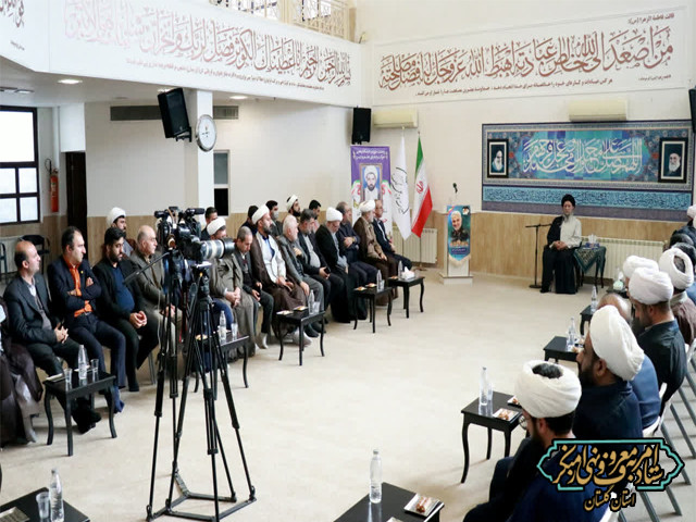 نشست نخبگان حوزه و دانشگاه گلستان با تأکید بر تقویت امر به معروف 